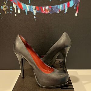 Luxury Rebel Pumps 